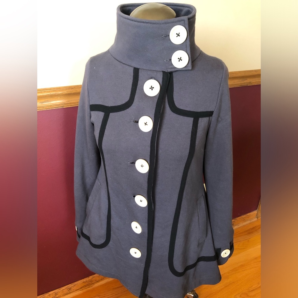 Knitted Dove button up high collar jacket xs